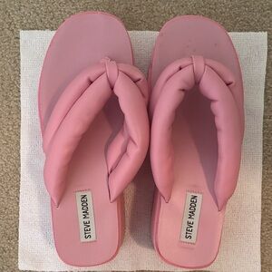 Steve Madden Pink Fango sandals